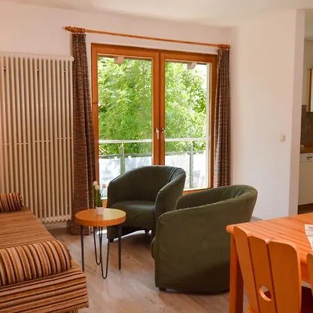 Schwarzwaldmaedel-ferienwohnungen * Todtnau