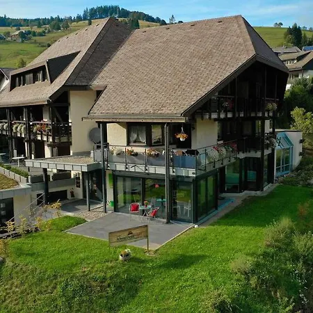 Schwarzwaldmaedel-ferienwohnungen