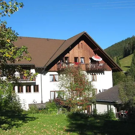 Schwarzwaldmaedel-ferienwohnungen